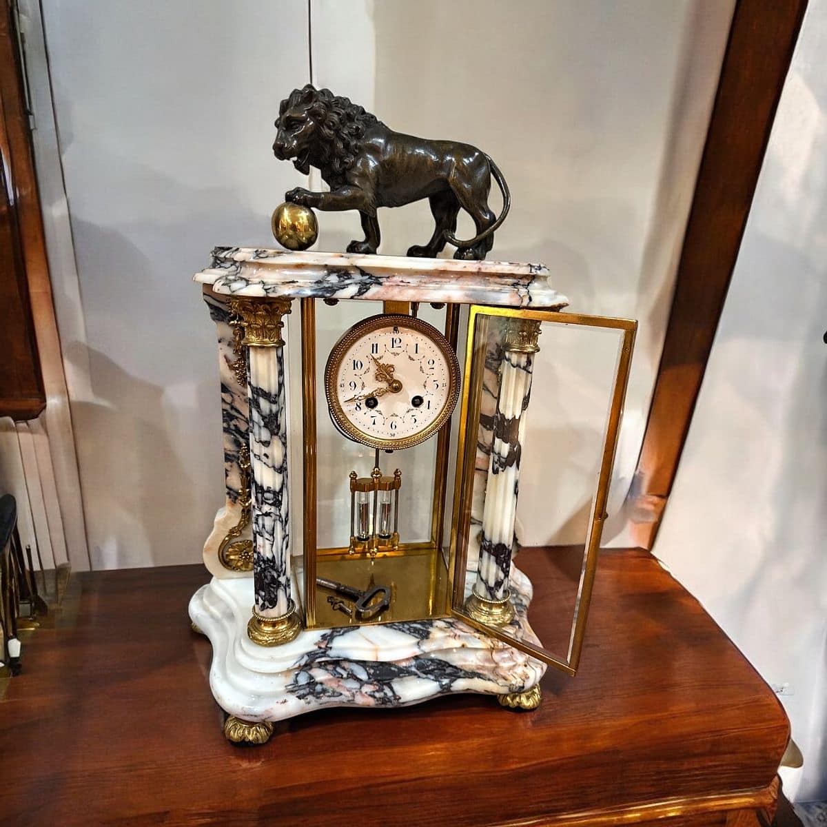 Japy Frères French Four-Glass Regulator Mantel Clock with Bronze Lion Surmount on Violet Breccia Marble Base, circa 1880